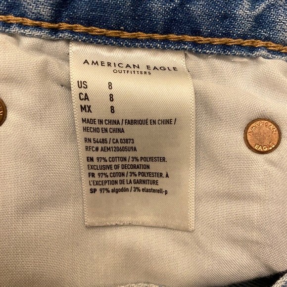 American Eagle Outfitters 90s Boyfriend Distressed High Waisted Blue Jean Shorts - Picture 4 of 9